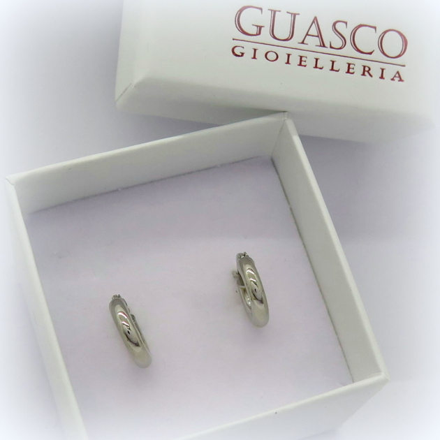 Orecchini cerchietti in oro bianco 18 ct