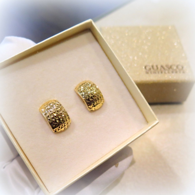 Orecchini diamantati in oro giallo 18 ct