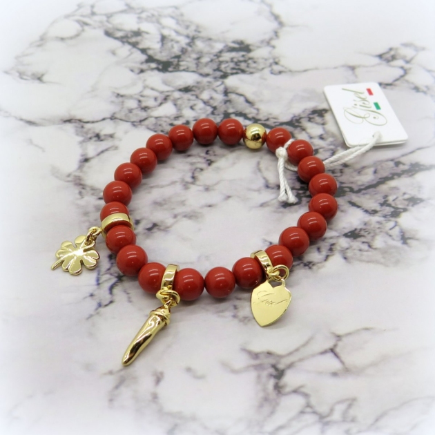 Bracciale corallo portafortuna charms dorati peperoncino quadrifoglio cuore i fortunelli