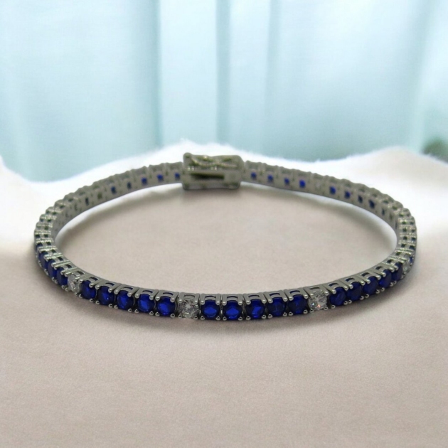 Bracciale tennis pietre blu alternate in argento